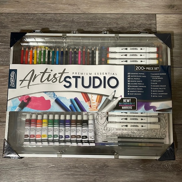 ArtSkills Other - ArtSkills Essential Portable Premium Art Supply Kit - 200 Pieces